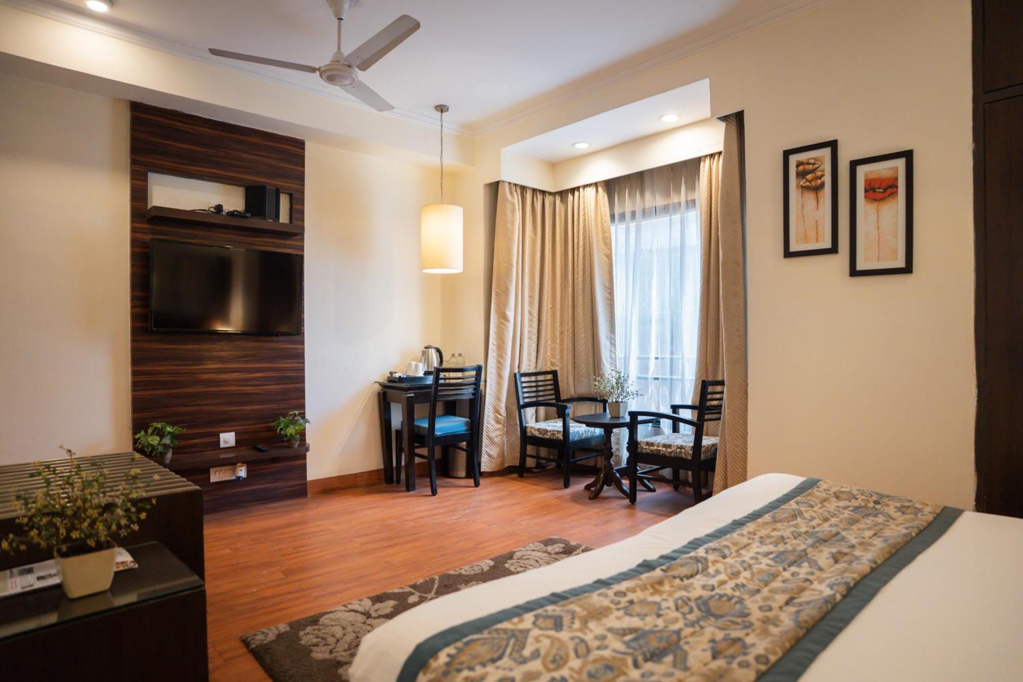 Ahuja Residency Cyber City II Gurgaon Eksteriør bilde