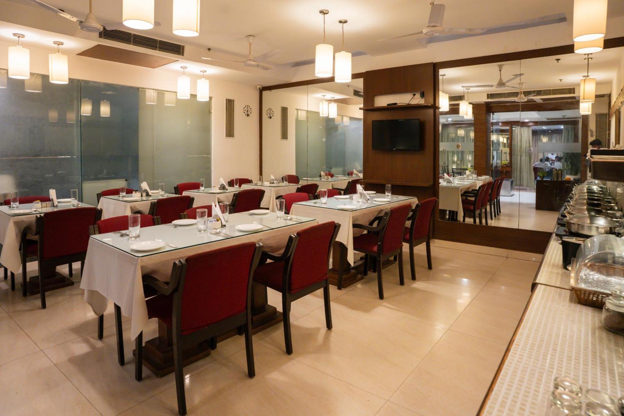 Ahuja Residency Cyber City II Gurgaon Eksteriør bilde