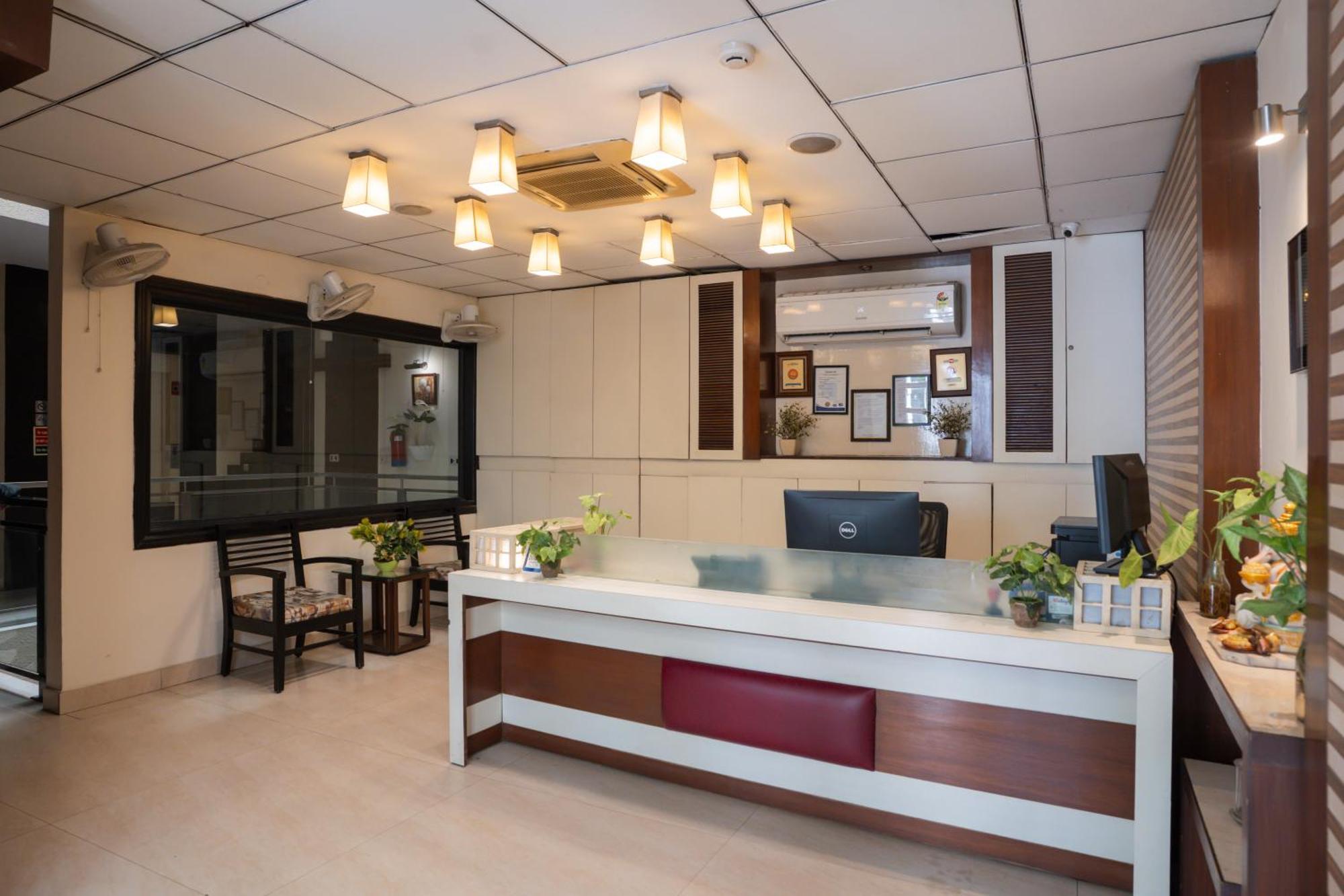Ahuja Residency Cyber City II Gurgaon Eksteriør bilde